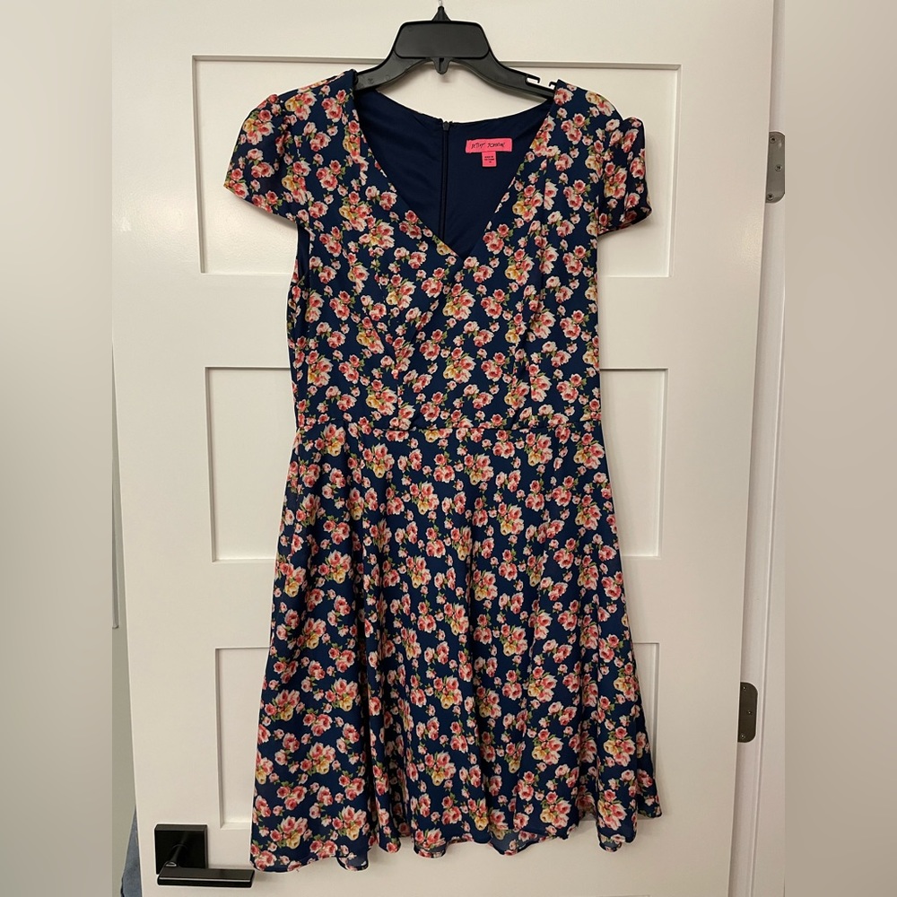 Betsey Johnson Floral Mini Dress size 10